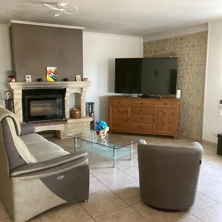 Chez Laure - Authentique Maison En Pierre De 160 M2 Au Calme Hébergement de vacances *