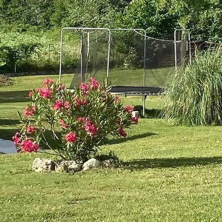 Hébergement de vacances Chez Laure - Authentique Maison En Pierre De 160 M2 Au Calme *